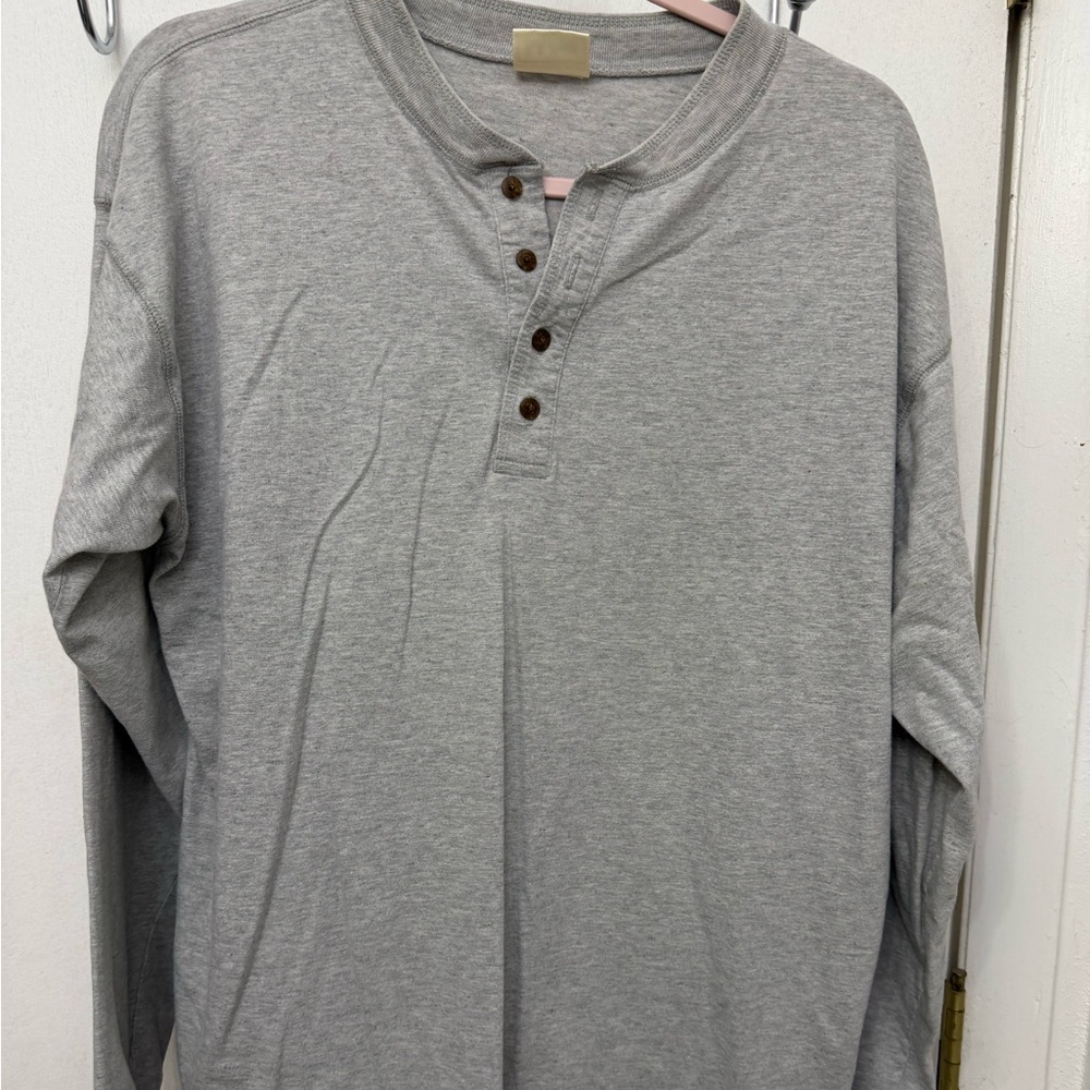 L.L. Bean Light Gray Long Sleeve Henley